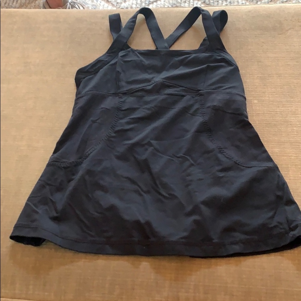 Lululemon tank top